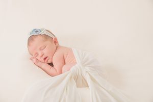 newborn session in Aberdeen
